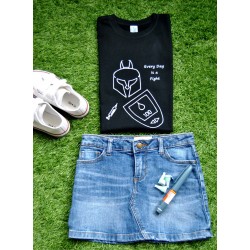 Camiseta negra niñ@ "EVERYDAY IS A FIGHT"